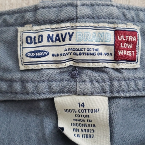 OLD NAVY MINI CORD SHORTS - Picture 3 of 4